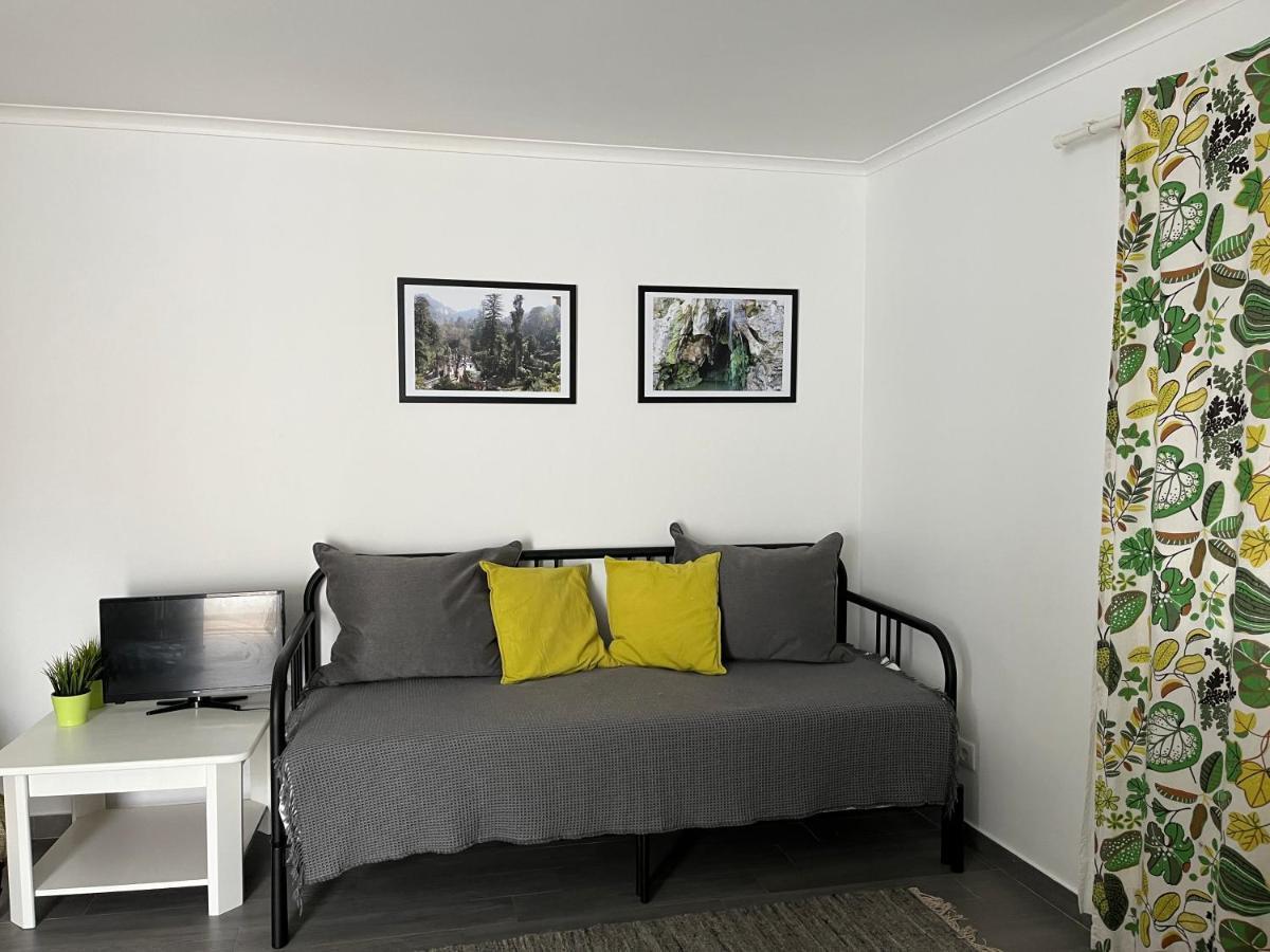 Cozy Green Apartment Синтра Екстериор снимка